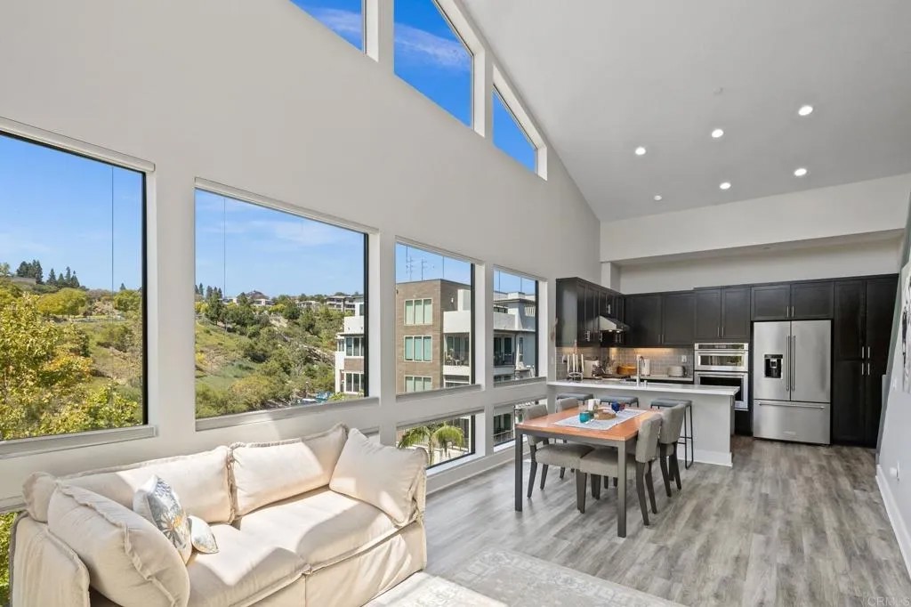 8566 Aspect Drive