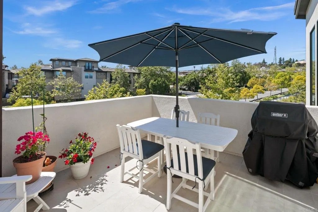 8566 Aspect Drive