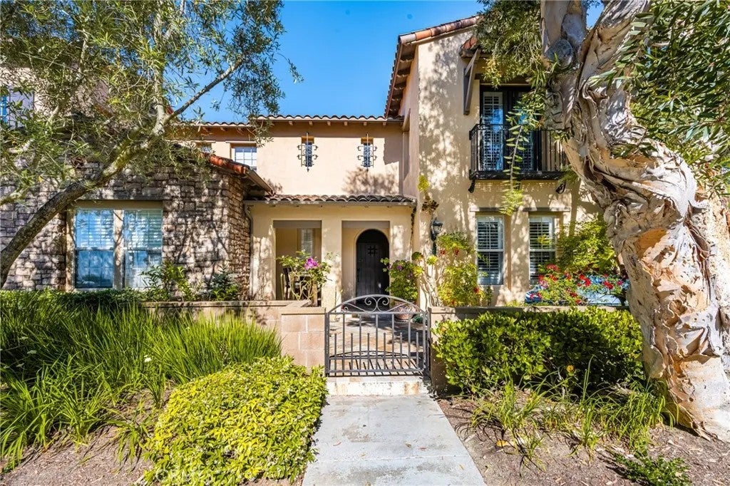 34 Talmont