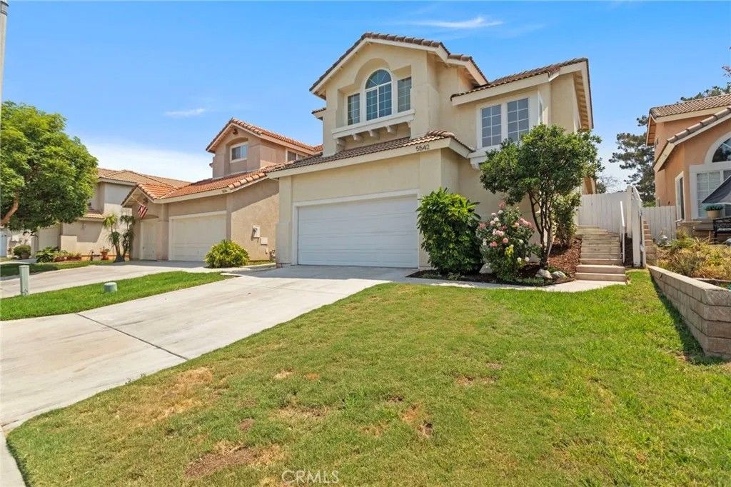 Photo of 5542 El Palomino Dr, Riverside, CA 92509 (MLS # IV25248649)