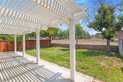 Tiny photo for 5542 El Palomino Dr, Riverside, CA 92509 (MLS # IV25248649)