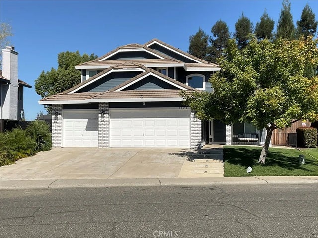 8979 Giant Panda, Sacramento