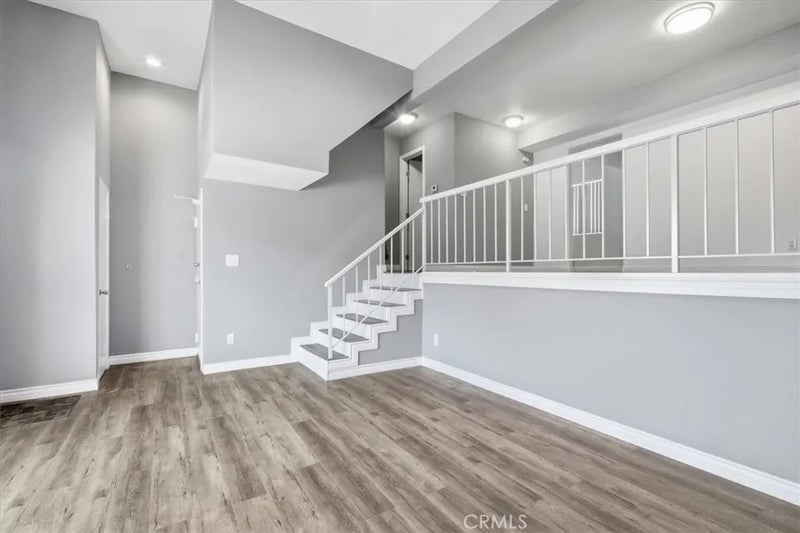 8936 Willis Ave 11
