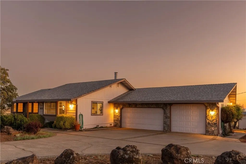3070 Royal Meadow
