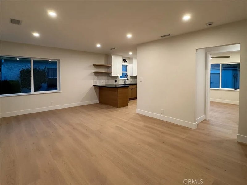 12223 Chavers Ave