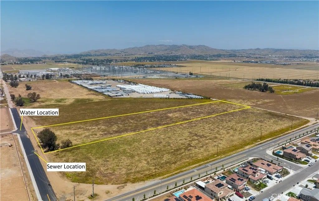 Photo of 0 Palomar, Menifee, CA 92584 (MLS # CV25171744)