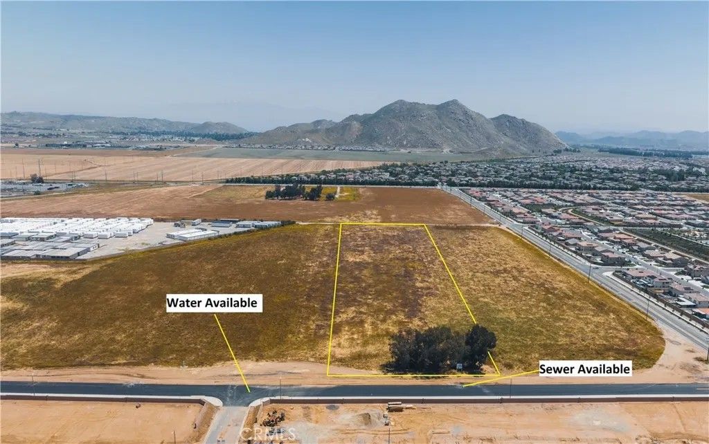 Photo of 0 Palomar, Menifee, CA 92584 (MLS # CV25171744)