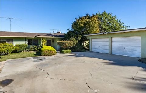 Tiny photo for 24479 Lawton Ave, Loma Linda, CA 92354 (MLS # IG25251269)