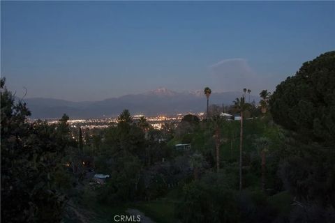 Tiny photo for 24479 Lawton Ave, Loma Linda, CA 92354 (MLS # IG25251269)