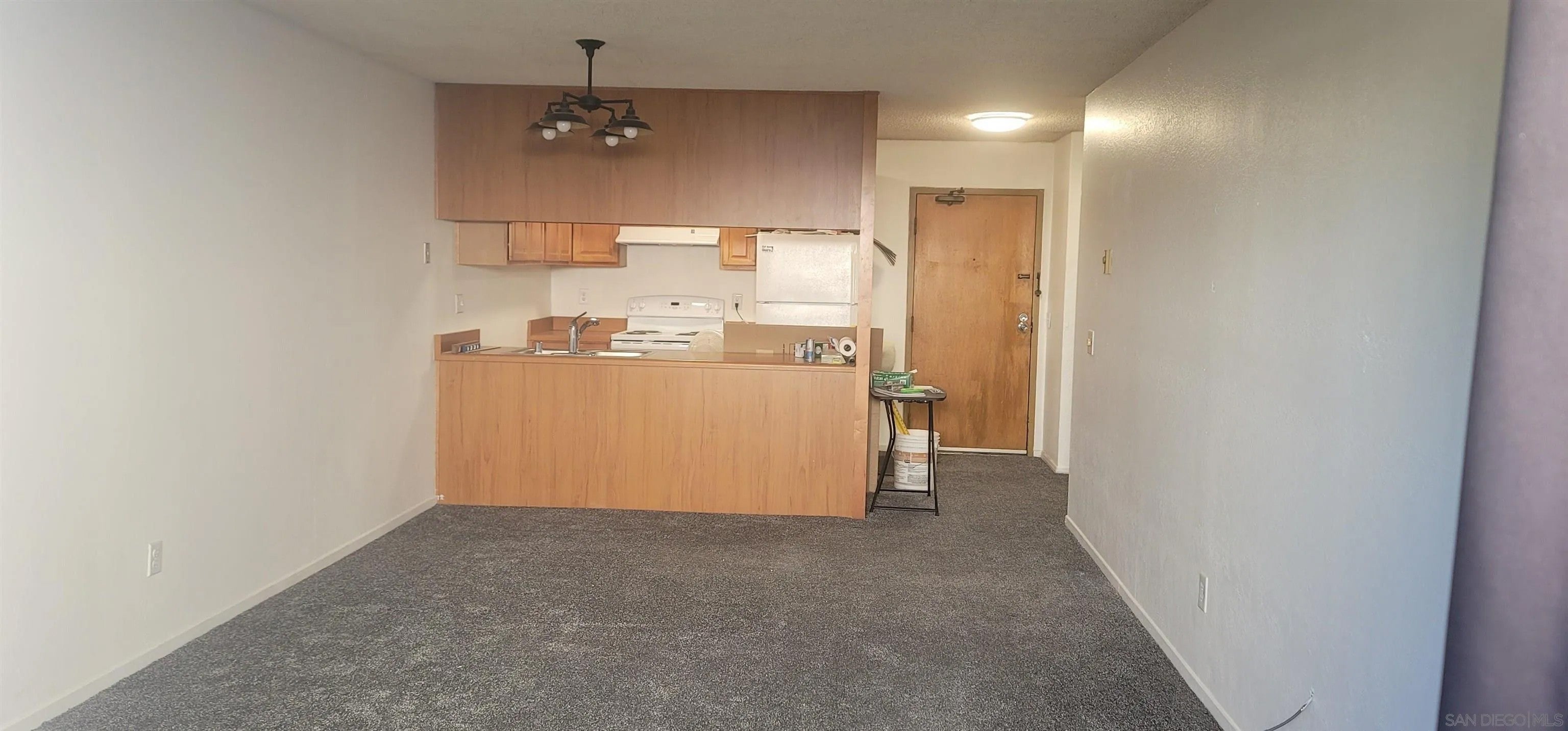 8026 Linda Vista 1C