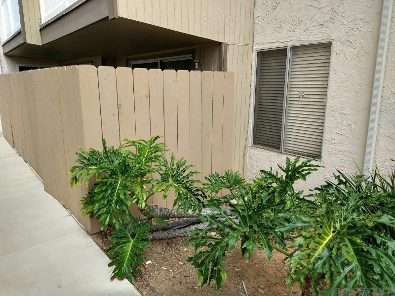 8026 Linda Vista 1C