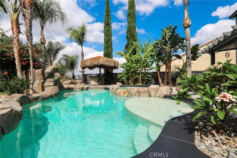 17467 Sandlewood Drive