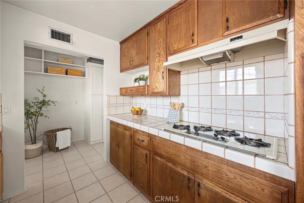 14725 Grayville