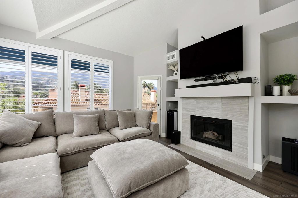 Photo of 3140 Castelar Court #202, Corona, CA 92882 (MLS # 260007559)