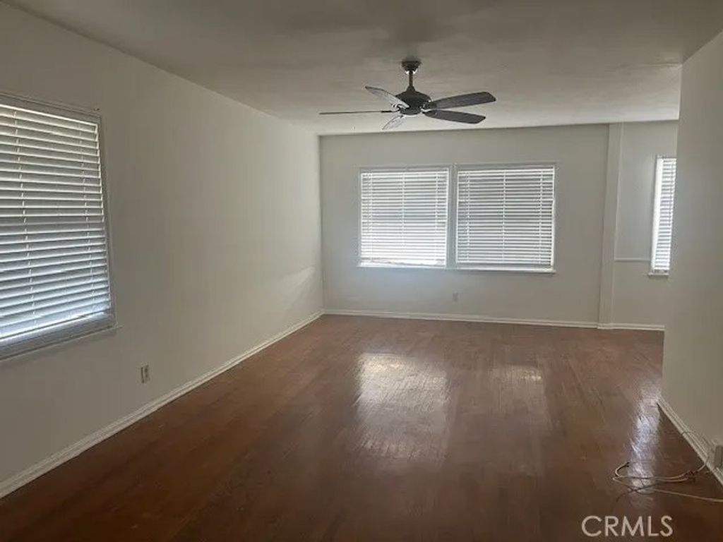 Photo of 17652 Delano Street, Encino, CA 91316 (MLS # SR26024423)