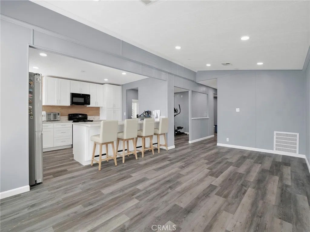 24303 Woolsey Canyon 85