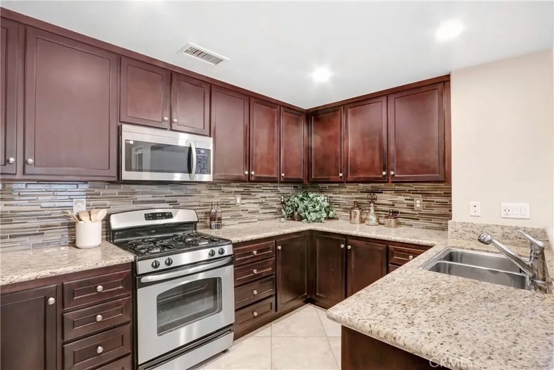 12455 Benton Drive 3