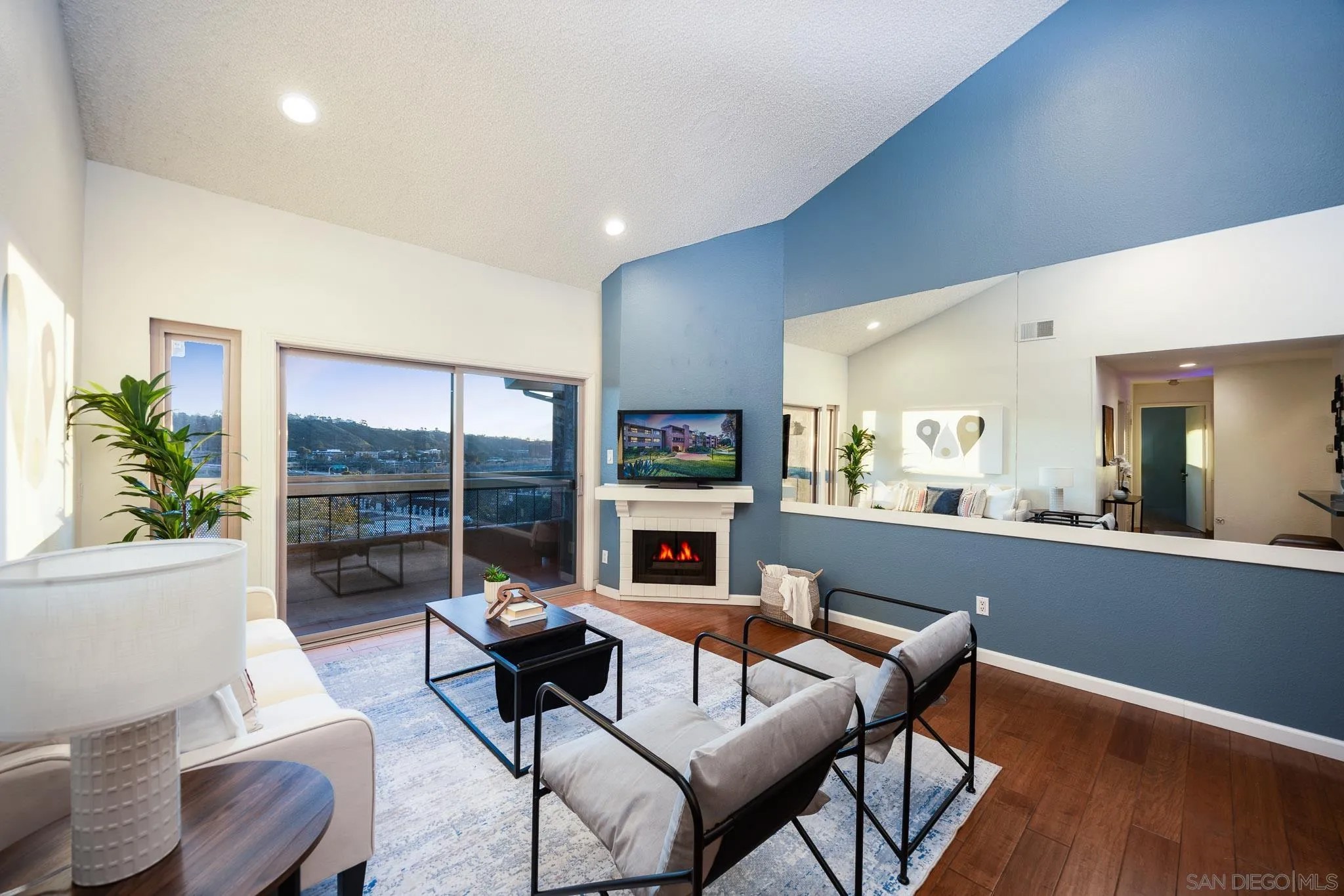 10400 Caminito Cuervo 272