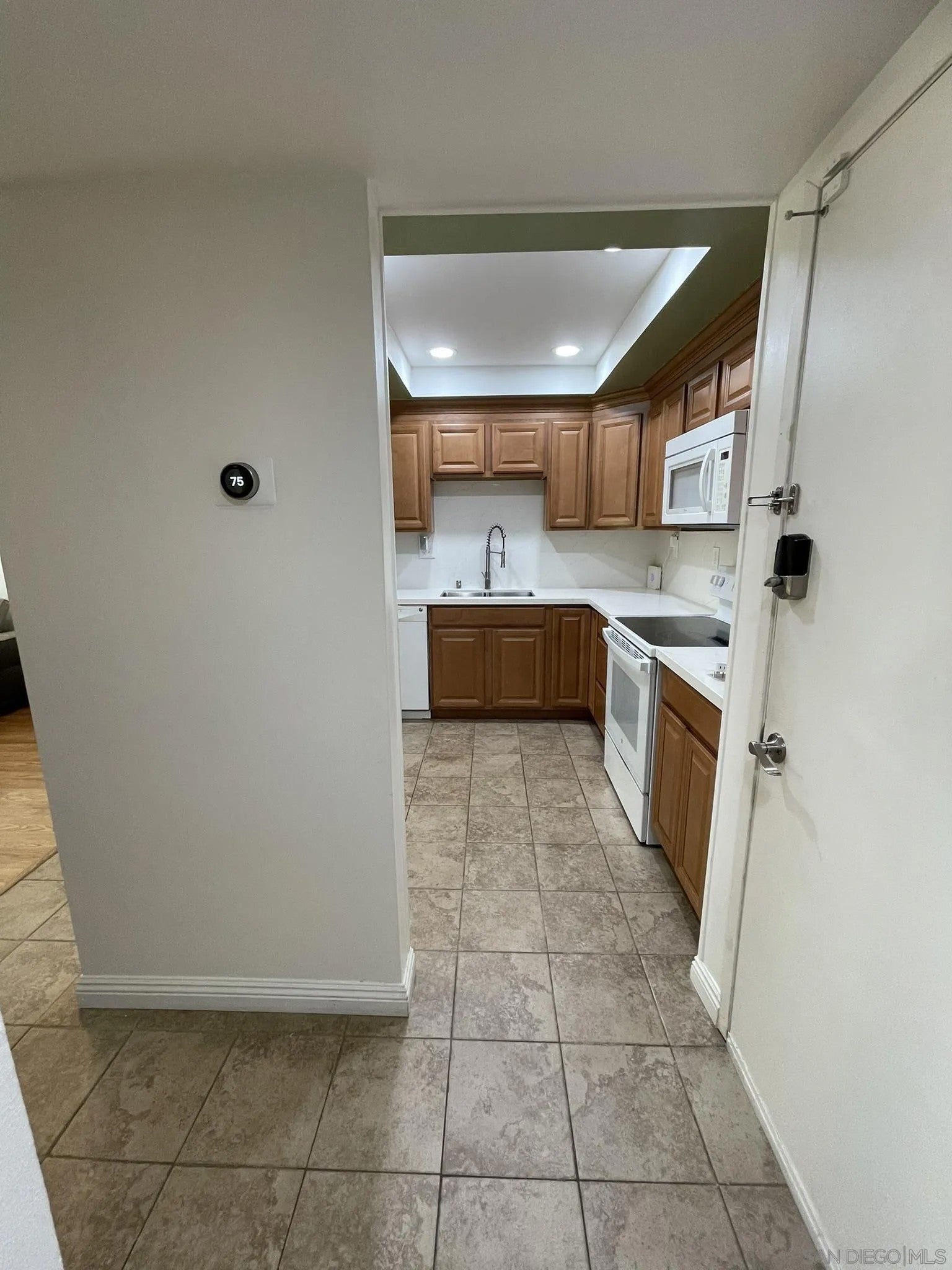 10767 San Diego Mission 107