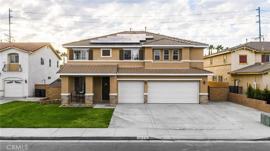 Photo of 6861 Rio Grande Dr, Eastvale, CA 91752 (MLS # PW25247074)