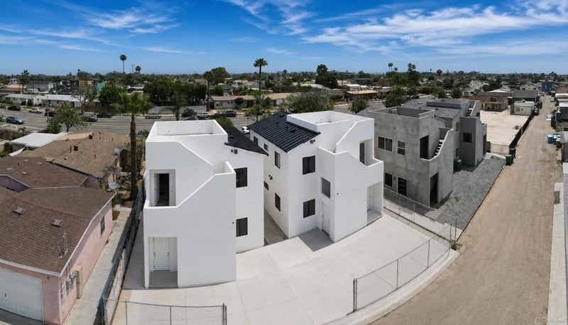 3305-3309 Clairemont Mesa Blvd