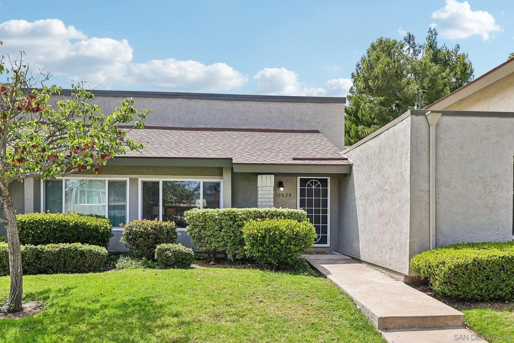 Photo of 10828 Caravelle Pl, San Diego, CA 92124 (MLS # 260010110)