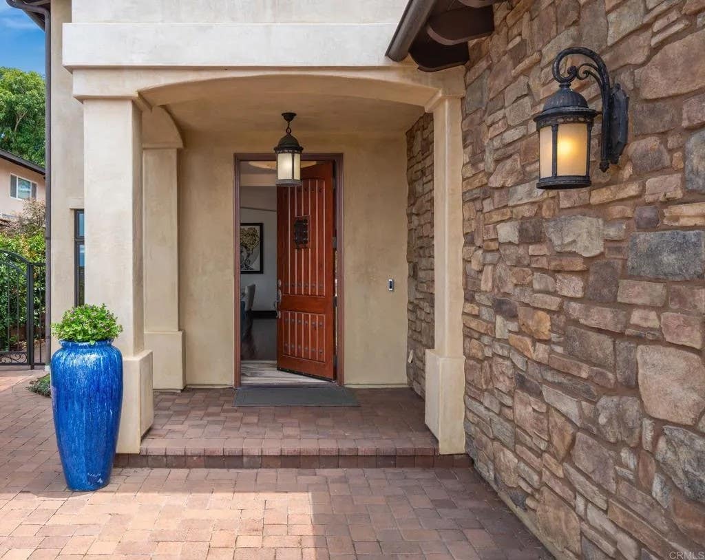 Photo of 13951 Durango Drive, Del Mar, CA 92014 (MLS # NDP2607316)