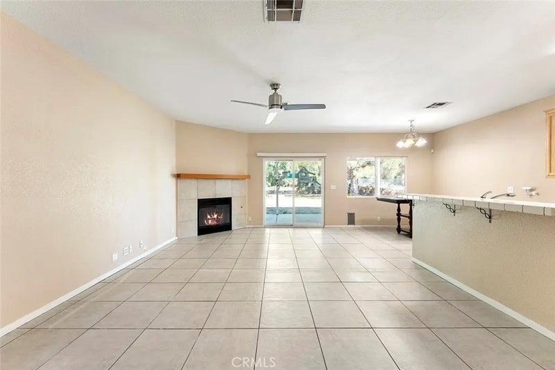 25940 Dartmouth