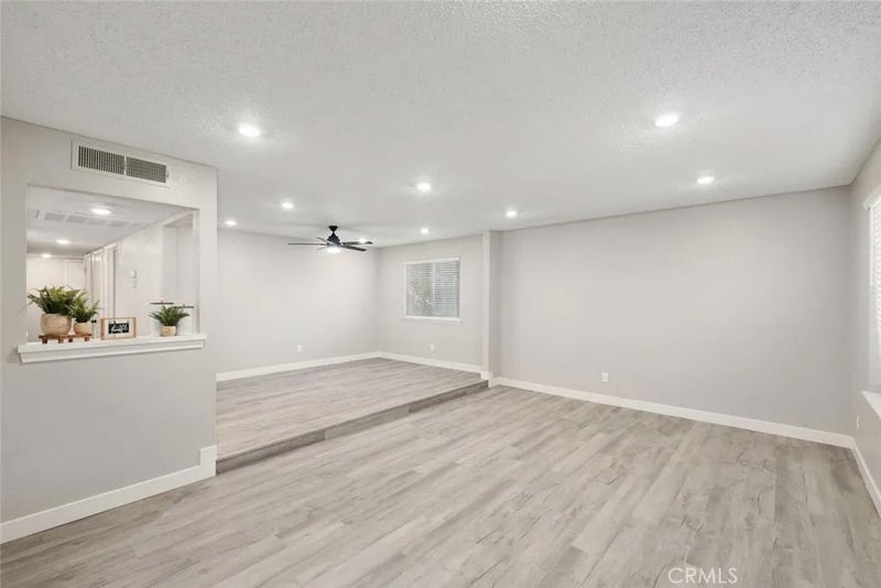 1189 W Pinedale
