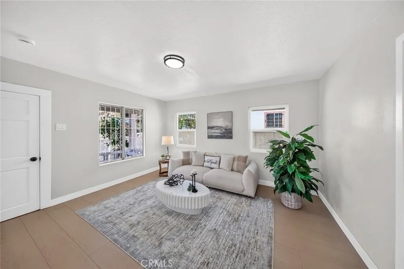 822 N Fickett