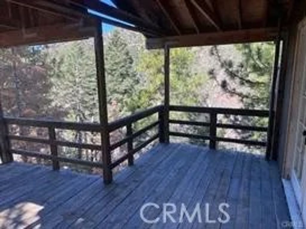 Photo of 6302 Spruce Ave, Angelus Oaks, CA 92305 (MLS # HD25241179)