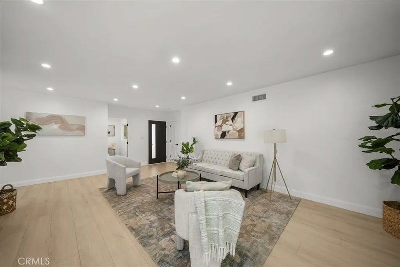 16507 Calahan