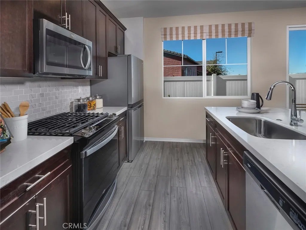 1151 Tropic Court