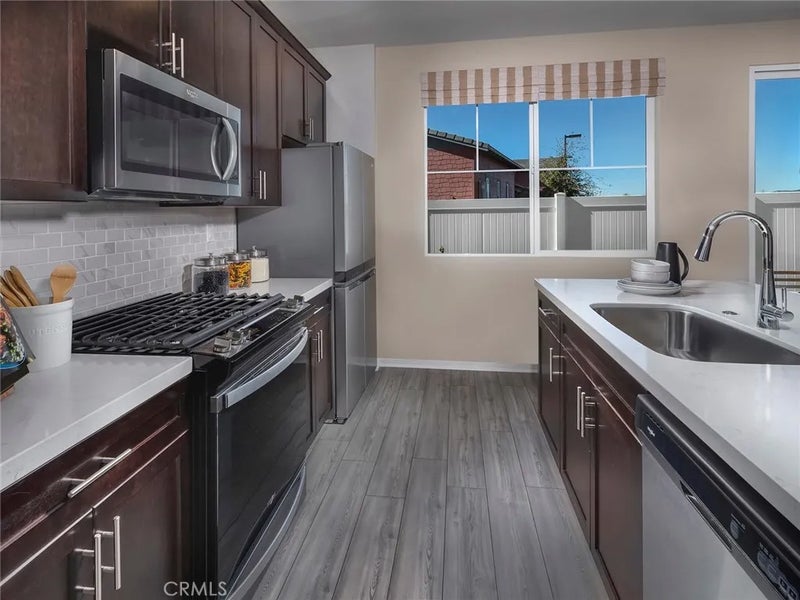 1151 Tropic Court