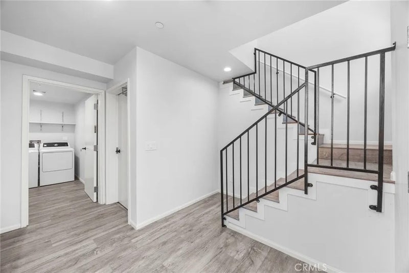 1171 W 36th PL