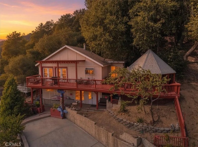 24288 Zurich Drive