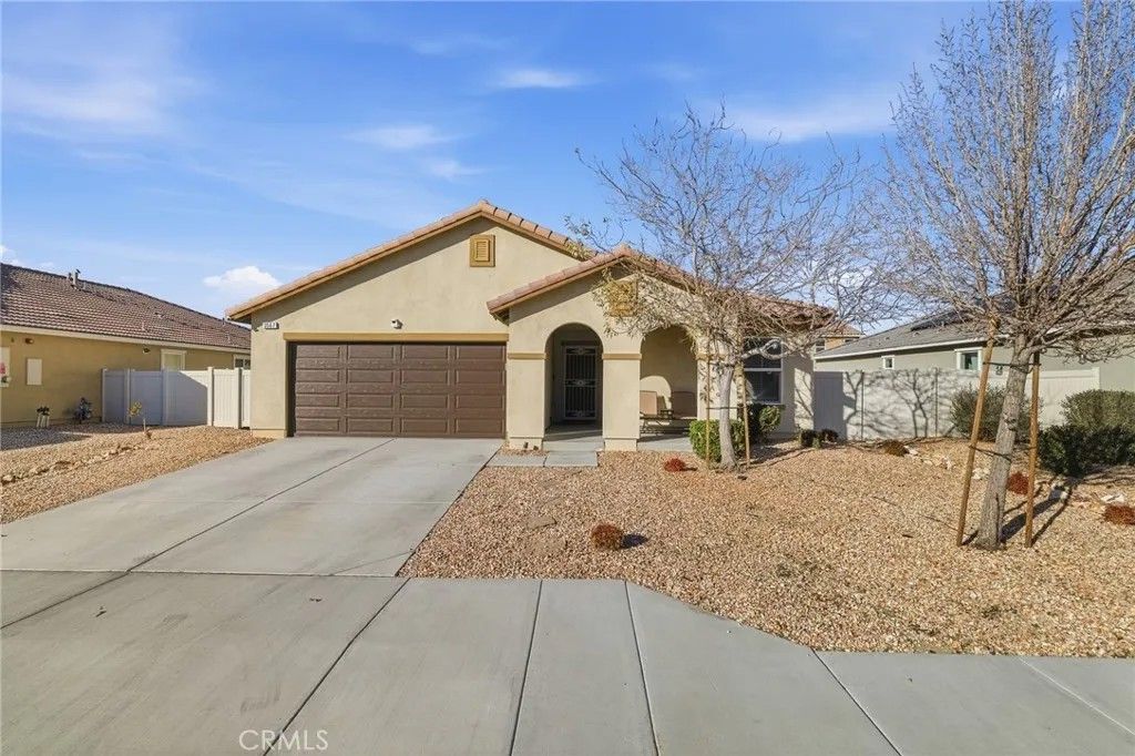 Photo of 3567 Garnet Ln, Lancaster, CA 93535 (MLS # SR26016894)