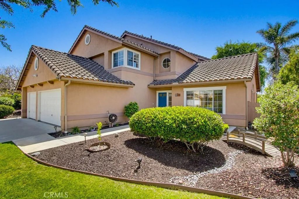 Photo of 532 Springfield Avenue, Oceanside, CA 92057 (MLS # ND26085212)