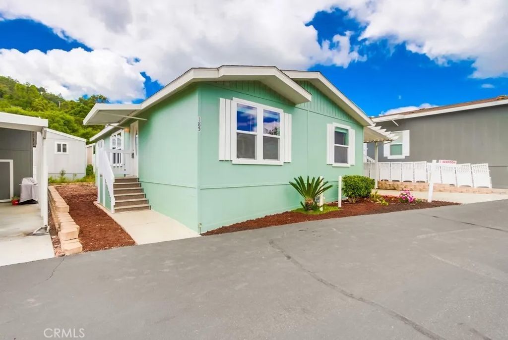 Photo of 3909 Reche Rd #185, Fallbrook, CA 92028 (MLS # SW25236492)