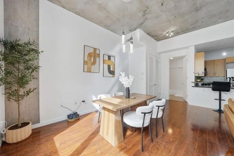 Tiny photo for 1050 Island Avenue #525, San Diego, CA 92101 (MLS # PTP2602410)