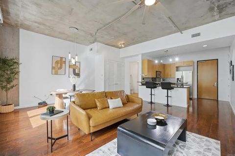 Tiny photo for 1050 Island Avenue #525, San Diego, CA 92101 (MLS # PTP2602410)