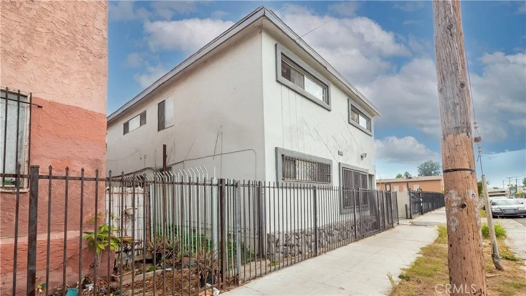5110 Compton Avenue