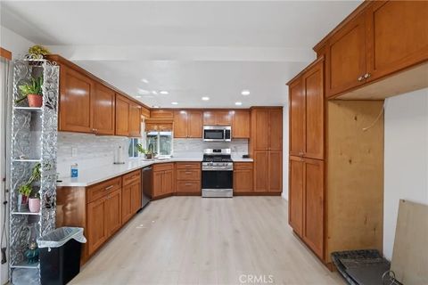 Tiny photo for 12062 Leif Ericson Dr, Moreno Valley, CA 92557 (MLS # IG25255122)