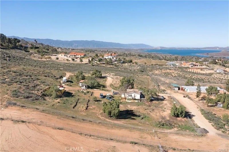15953 Cajalco Road