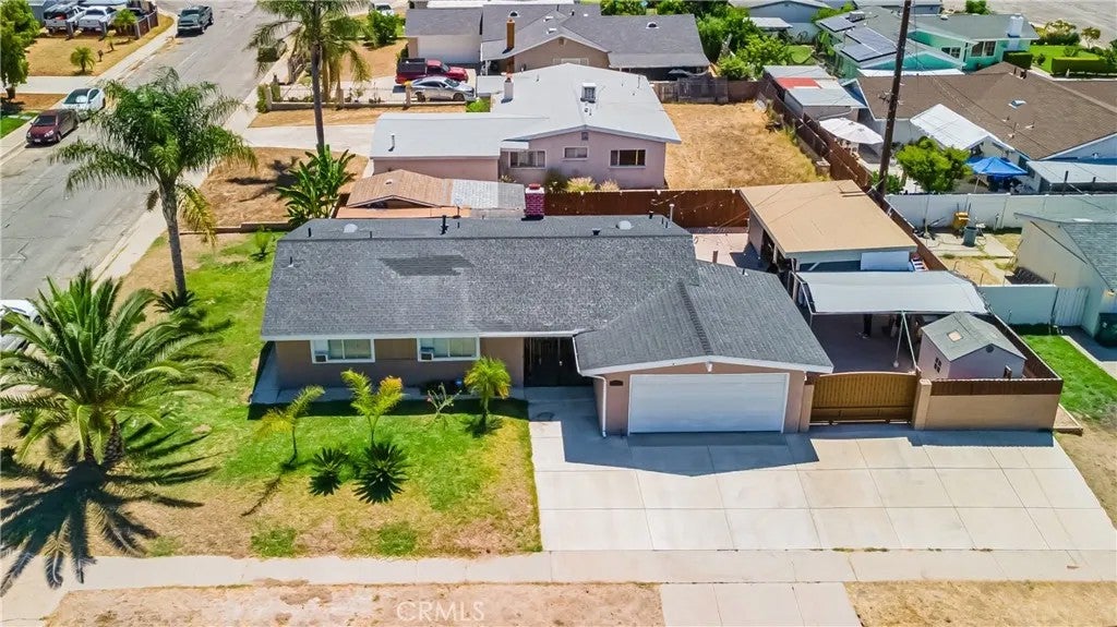 3559 Ferndale