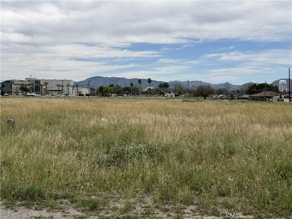 Photo of 0 5th, San Bernardino, CA 92410 (MLS # PW26095627)
