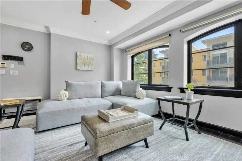 155 Cordova Street 203