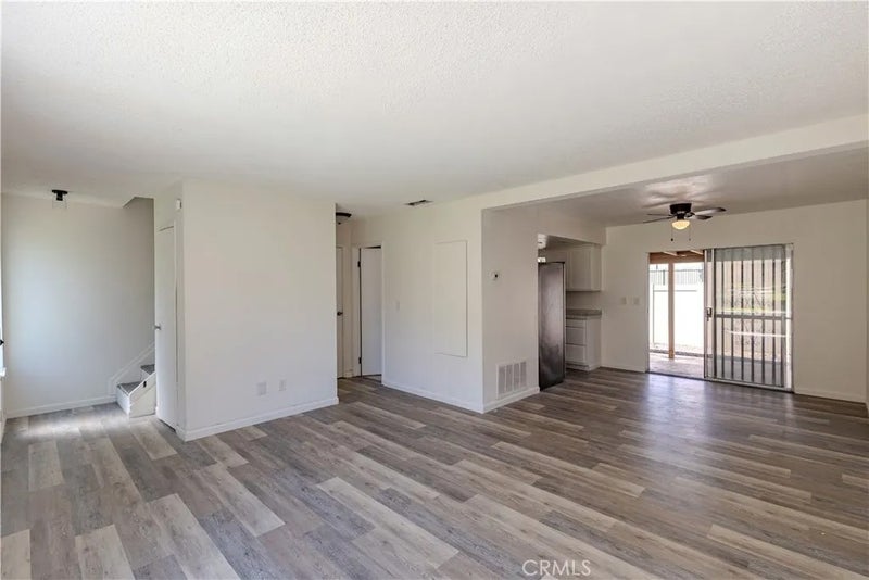 3485 Columbia