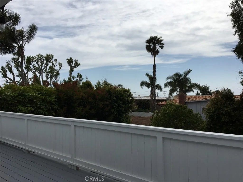 Photo of 952 2nd. Street, Manhattan Beach, CA 90266 (MLS # SB26002616)