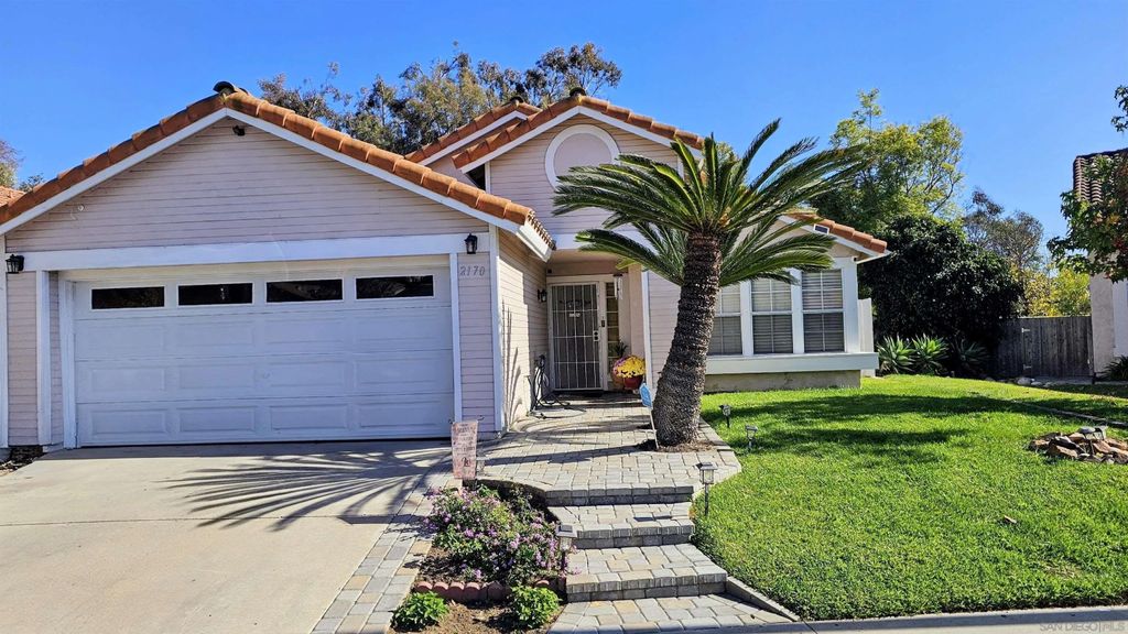 Photo of 2170 Shadetree Ln, Escondido, CA 92029 (MLS # 260010227)